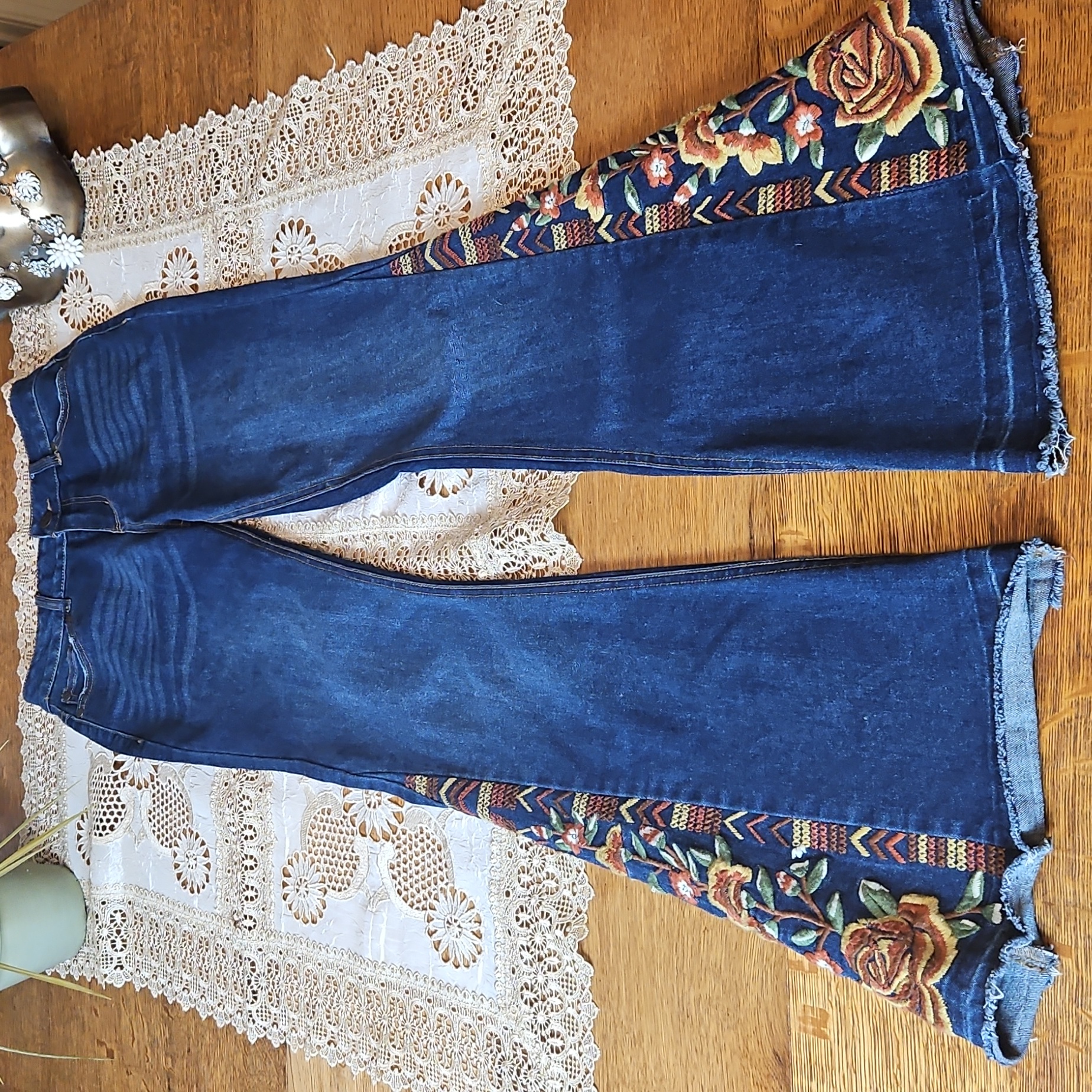 Est. 1946 Denim Boho Western Floral Embroidered Jeans